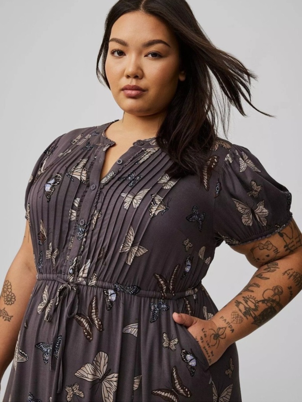 Torrid NWT Charcoal Butterfly-Print Maxi Dress - Picture 8 of 8